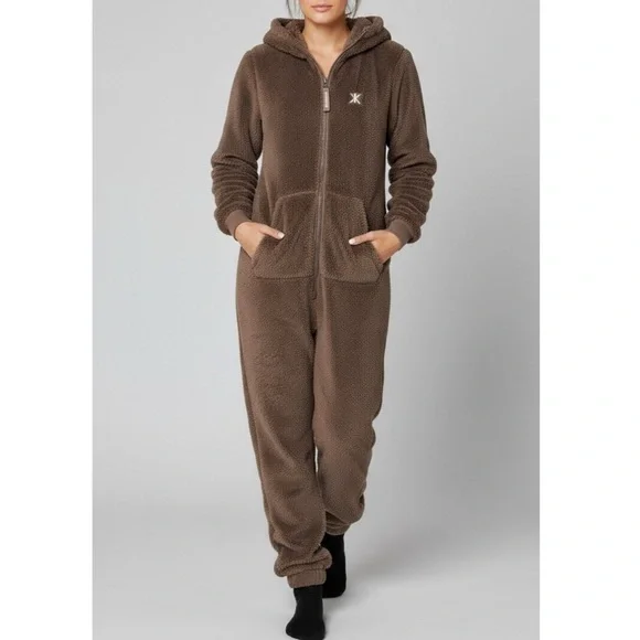 ONEPIECE Puppy Sherpa Jumpsuit, Taupe, Medium